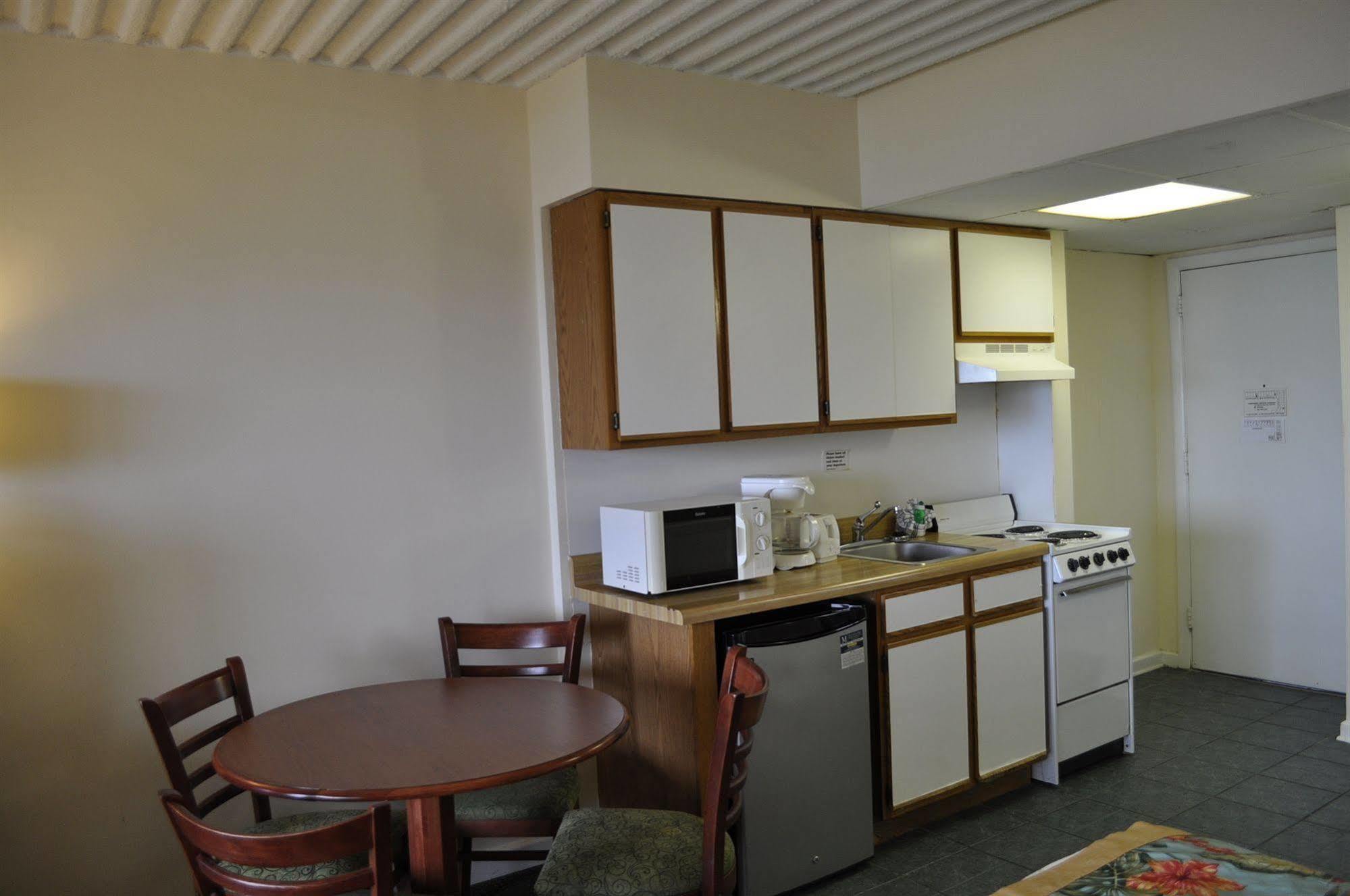 The Diplomat Family Motel Миртл-Бич Экстерьер фото